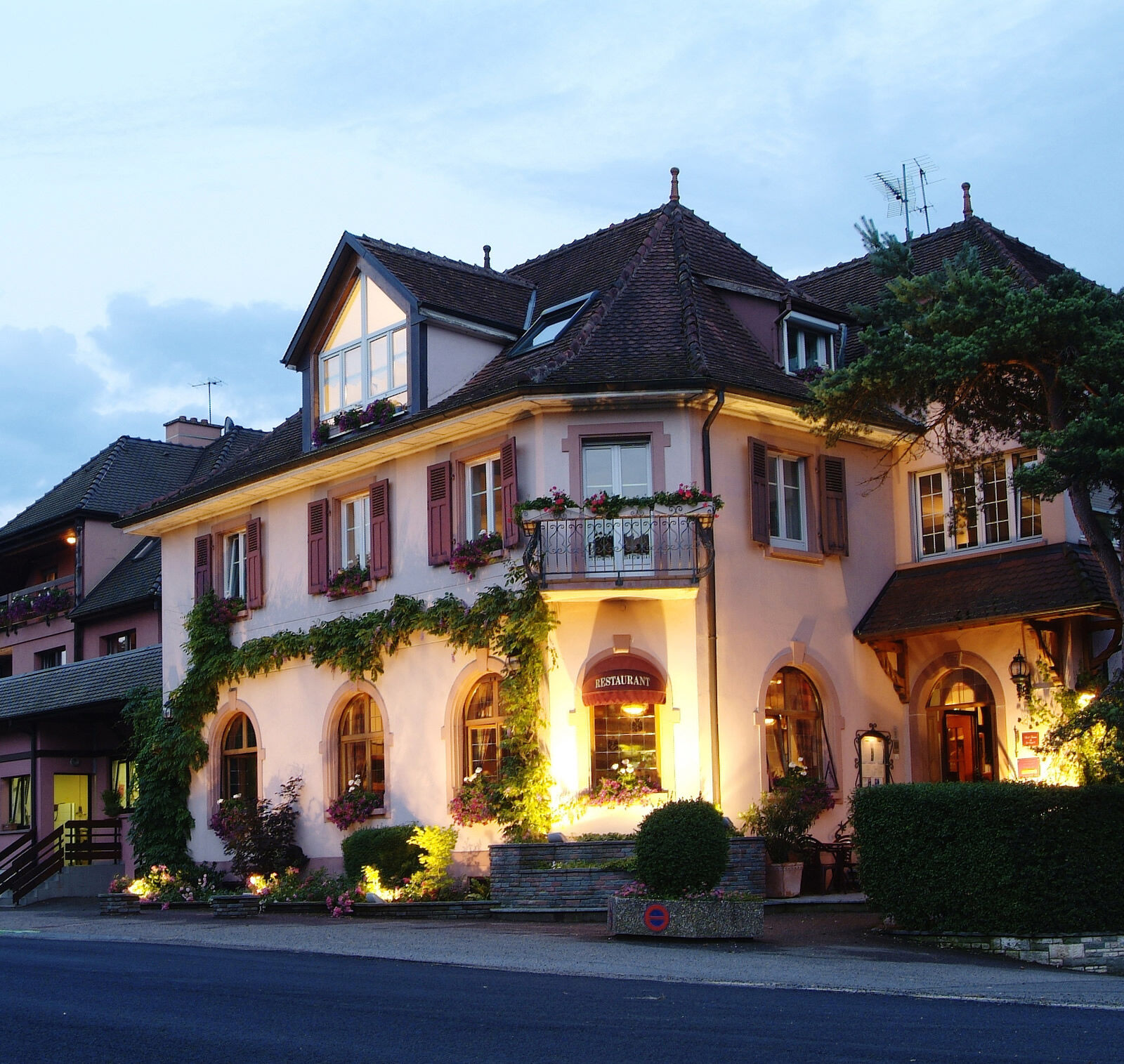 Hotel Maison Jenny Restaurant & 3*